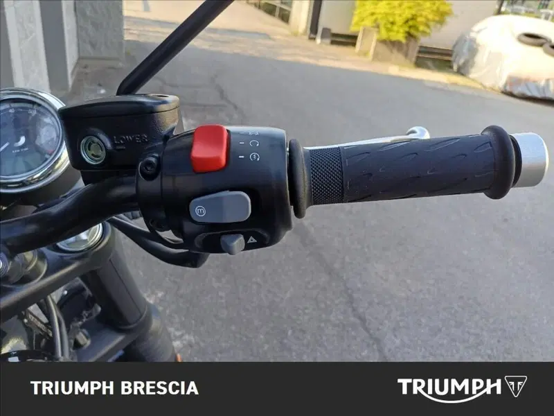 Triumph Bonneville T120 Black (2026) (11)