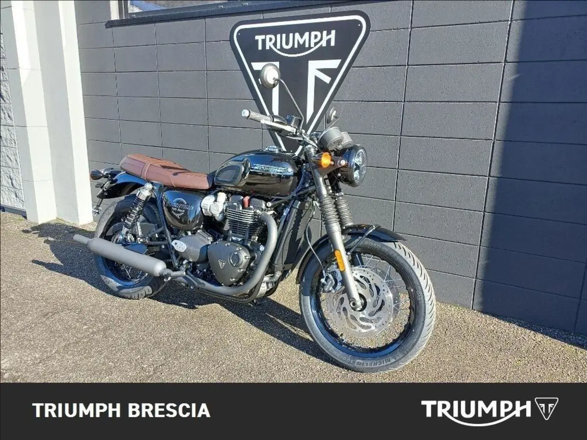 Triumph Bonneville T120 Black (2026) (2)