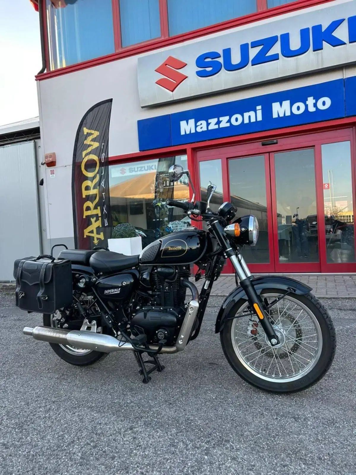 Benelli Imperiale 400 (2021 - 25) (2)
