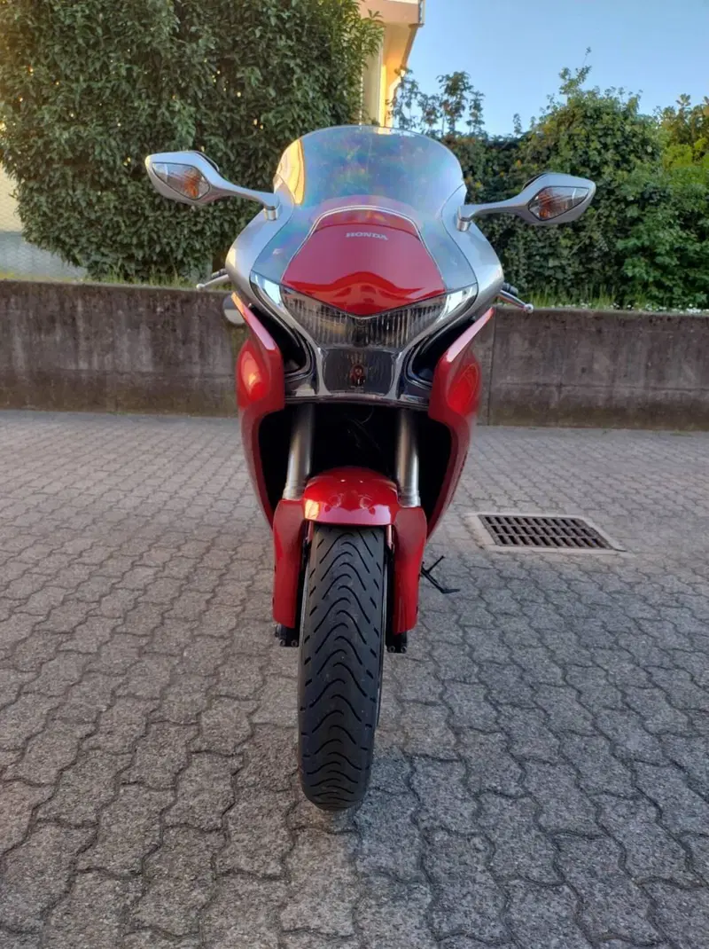 Honda VFR 1200 F ABS (2009 - 16) (5)