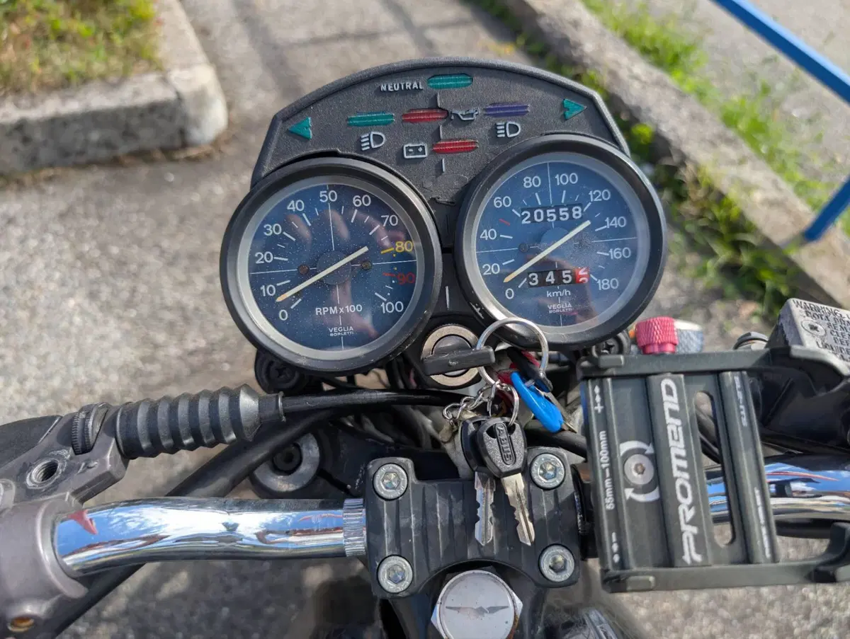 Moto Guzzi V 35 Imola (1980 - 85) (6)