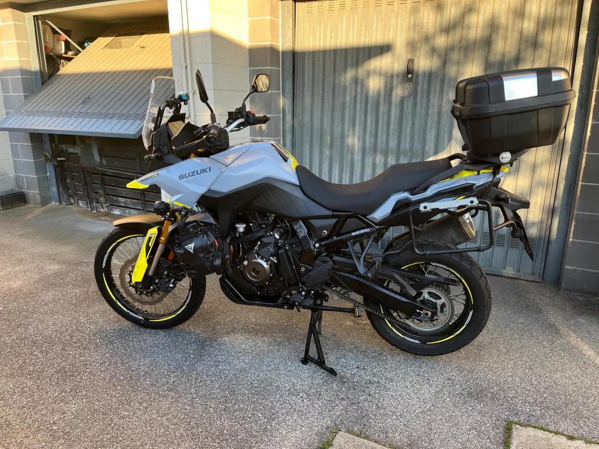 Suzuki V-Strom 800DE (2023 - 24)