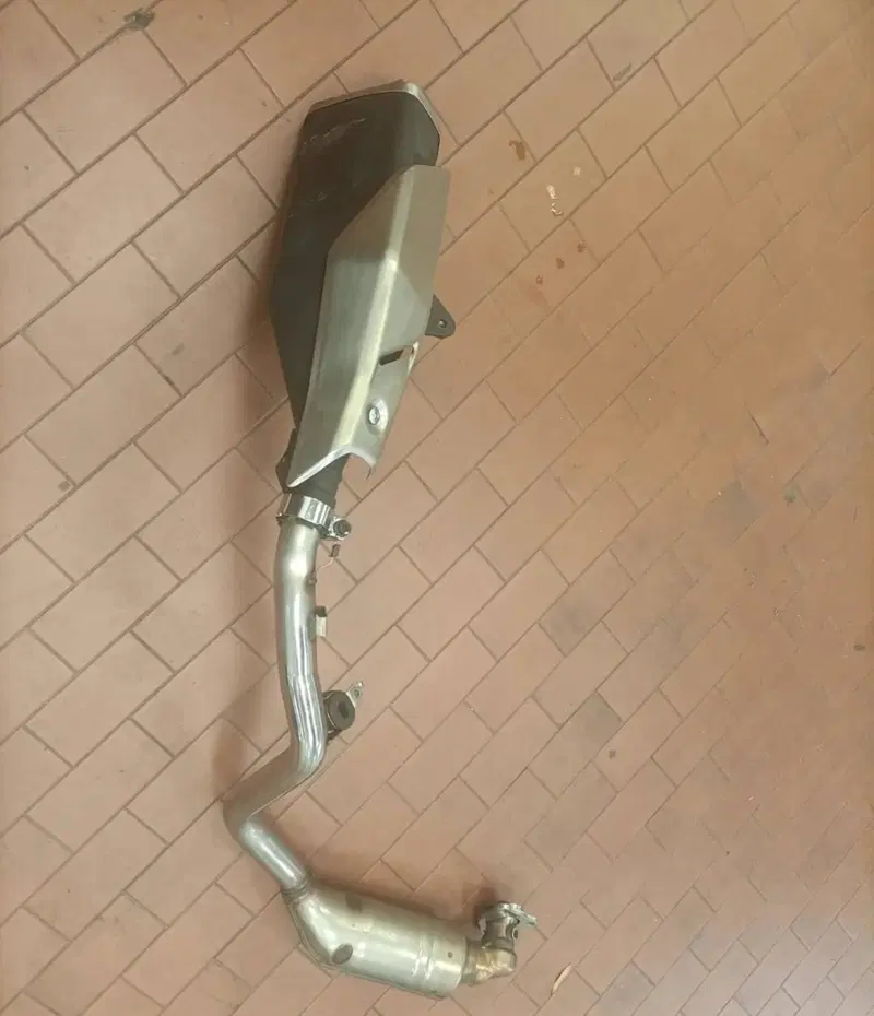 Scarico completo Honda X-ADV 750 (2)