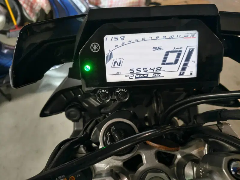 Yamaha MT-10 (2017 - 20) (2)