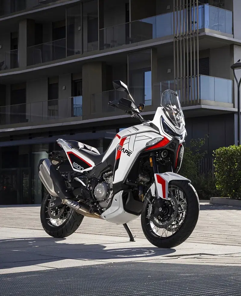 Moto Morini X-Cape 1200 (2026) (6)