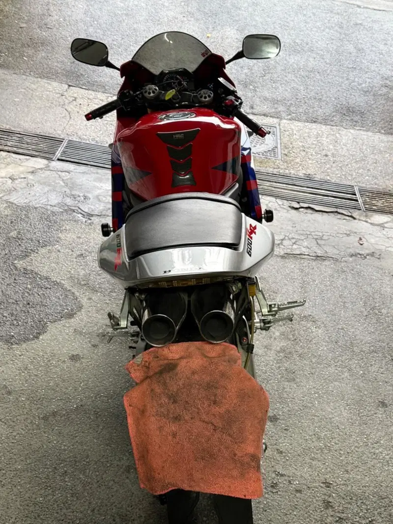 Honda CBR 600 RR (2005 - 06) (3)