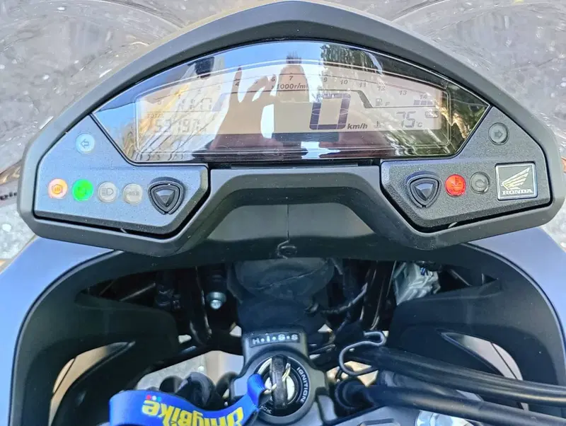 Honda Crossrunner ABS (2010 - 14) (17)