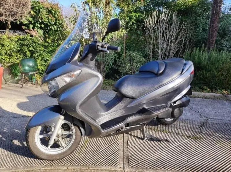 Suzuki Burgman UH 200 (2006 - 12)