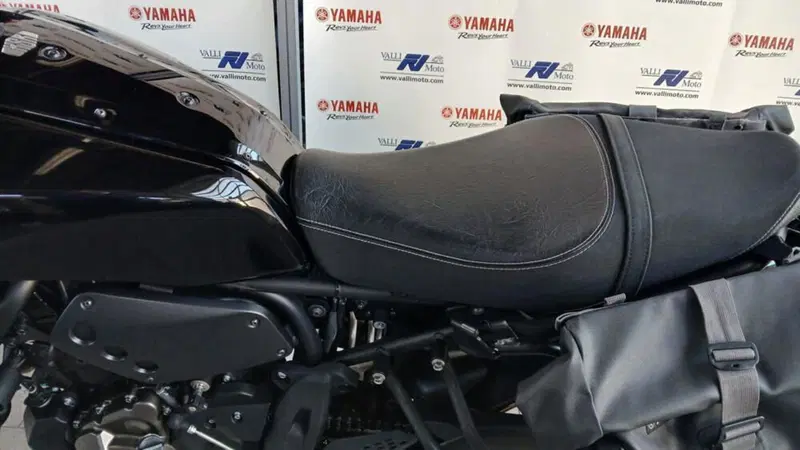 Yamaha XSR 700 (2022 - 26) (4)