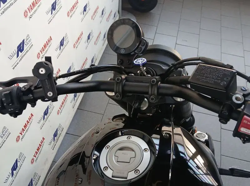 Yamaha XSR 700 (2022 - 26) (6)
