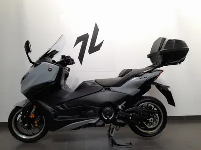 Yamaha T-Max 560 (2025 - 26) usata