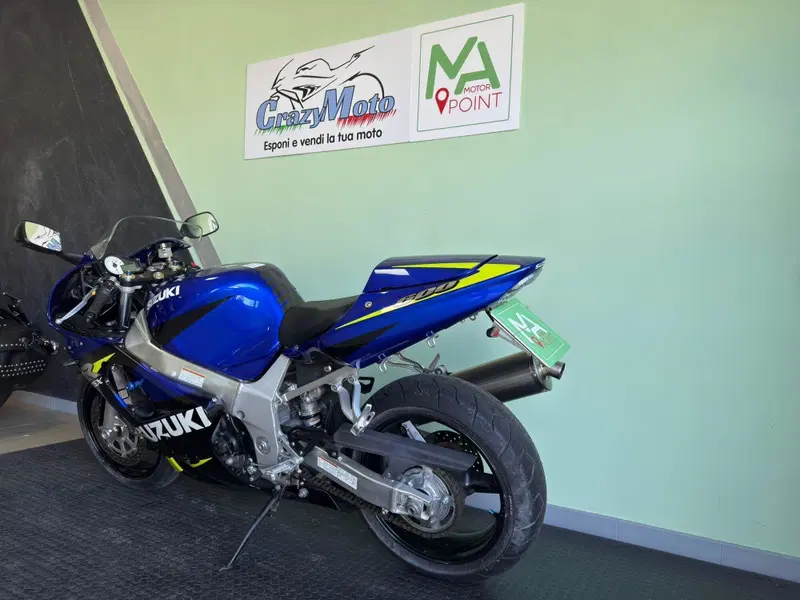 Suzuki GSX R 600 (2001 - 03) (4)