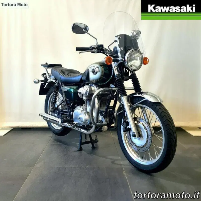 Kawasaki W 800 (2010 - 17) (4)