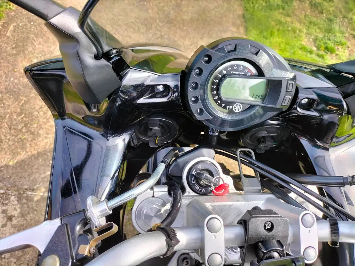 Yamaha FZ6 Fazer (2004 - 07) (4)