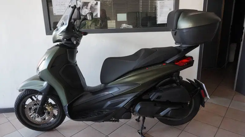 Piaggio Beverly 400 S ABS-ASR (2021 - 24) (3)