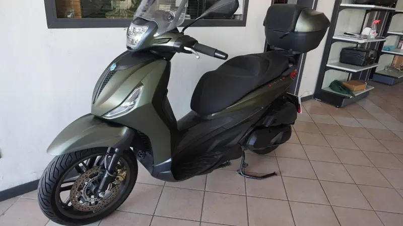 Piaggio Beverly 400 S ABS-ASR (2021 - 24) (4)
