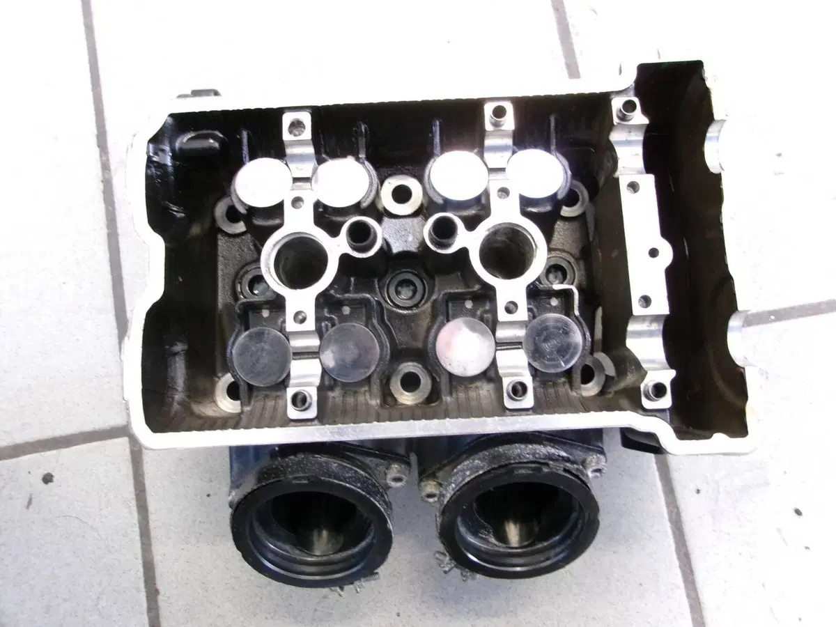TESTATA COMPLETA KAWASAKI ER6n (4)