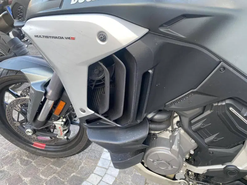 Ducati Multistrada V4 S (2021 - 24) (8)