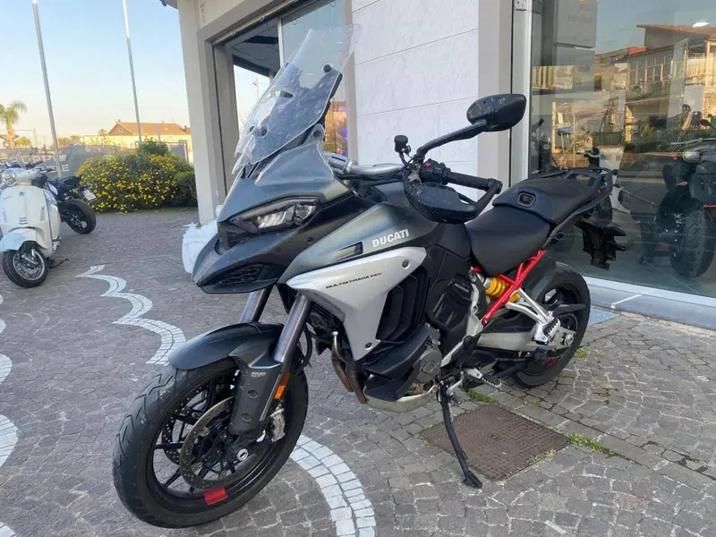 Ducati Multistrada V4 S (2021 - 24) (4)