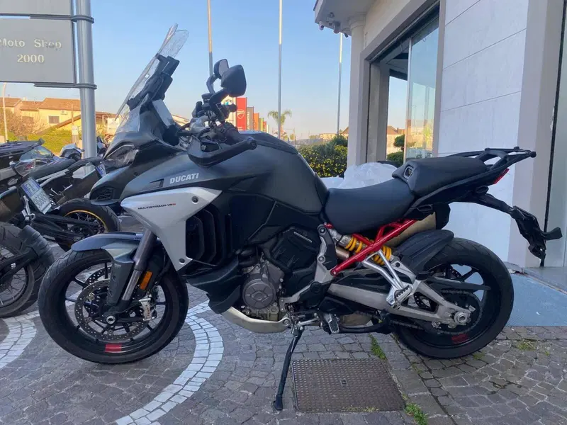 Ducati Multistrada V4 S (2021 - 24) (2)
