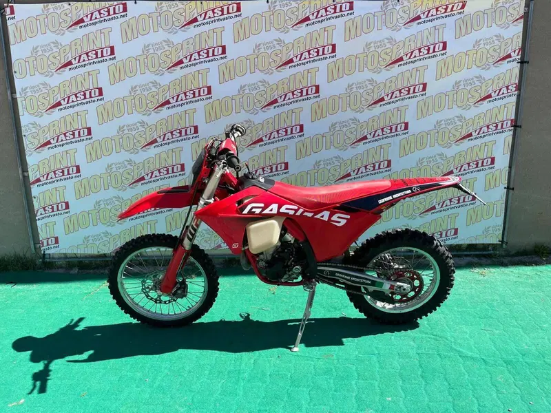 GASGAS EC 350 F (2024) (2)