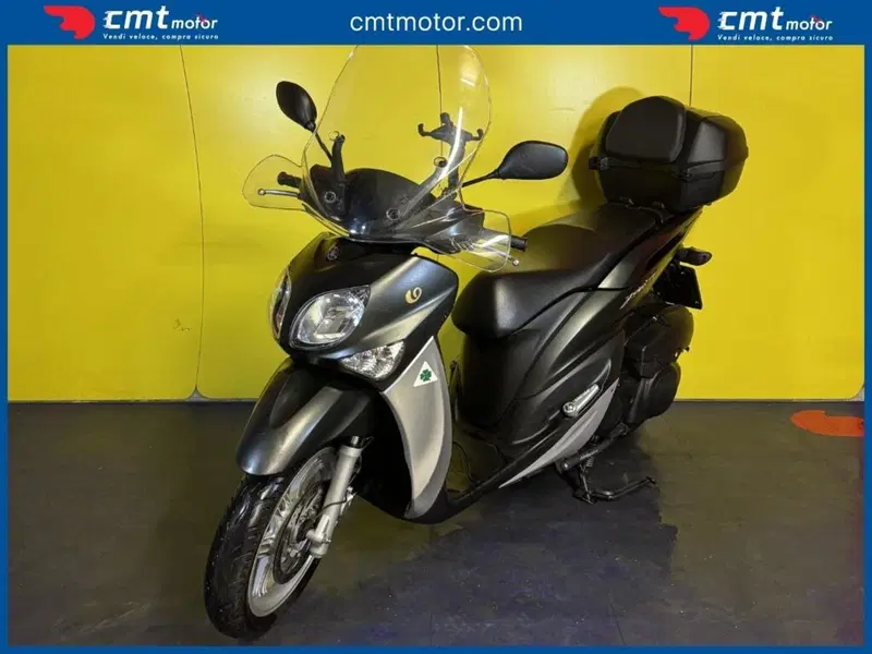 Yamaha Xenter 150 (2011 - 14) (2)