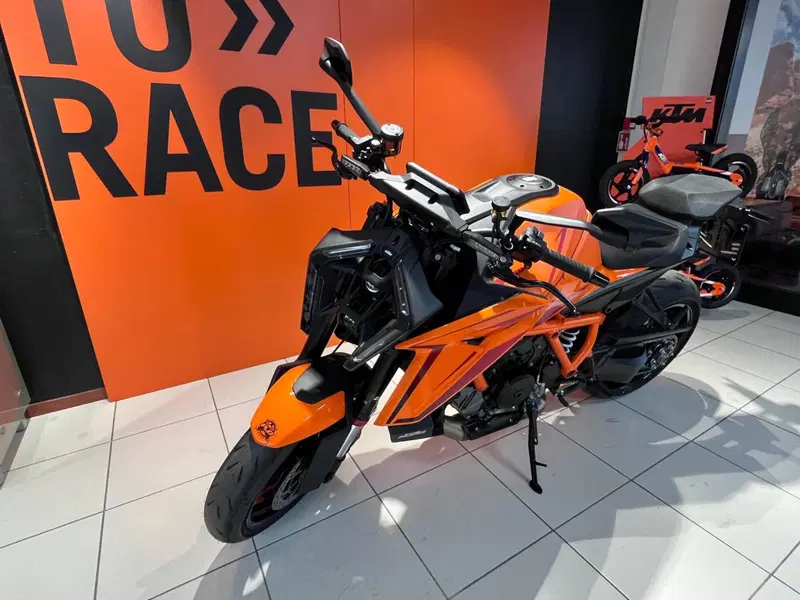 KTM 1390 Super Duke R (2024 - 26) (3)