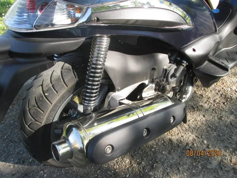 Piaggio Beverly Tourer 400 (2008 - 11) (4)