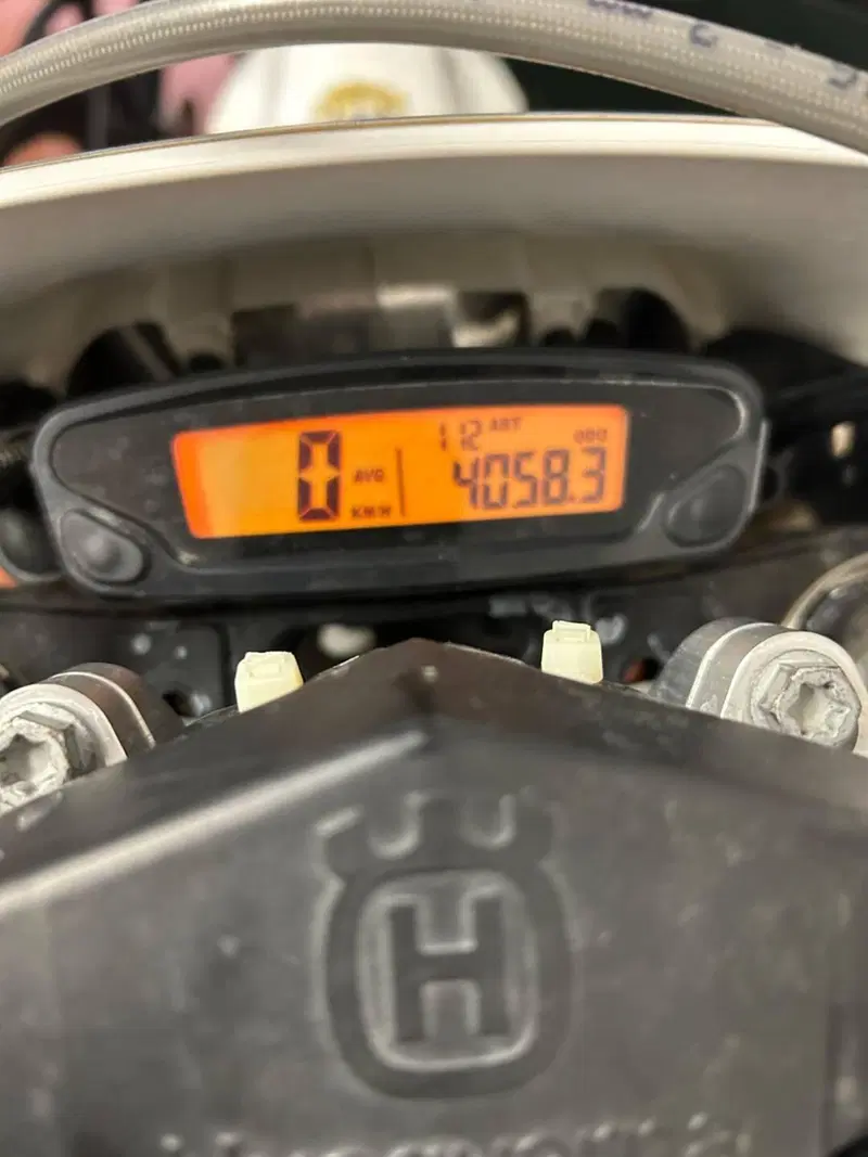 Husqvarna FE 350 (2017) (2)