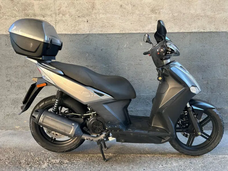 Kymco Agility 200i R16 (2008 - 16) (3)
