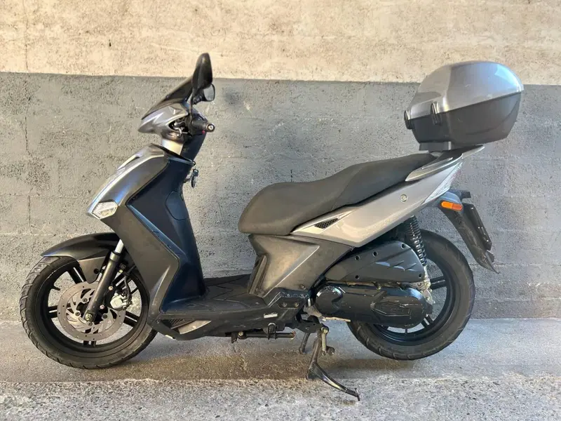 Kymco Agility 200i R16 (2008 - 16) (2)
