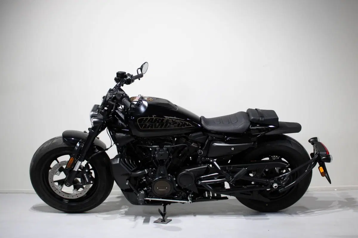 Harley-Davidson Sportster S (2022 - 24) (4)