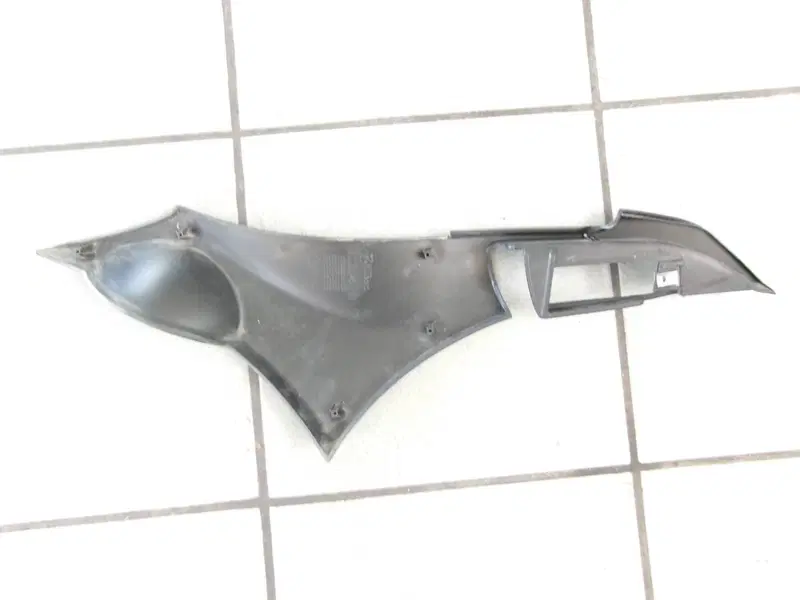 SPOILER DI COPERTURA DX PIAGGIO MP3 350 SPORT (2)