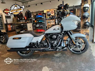 Harley-Davidson Road Glide (2024 - 26) nuova