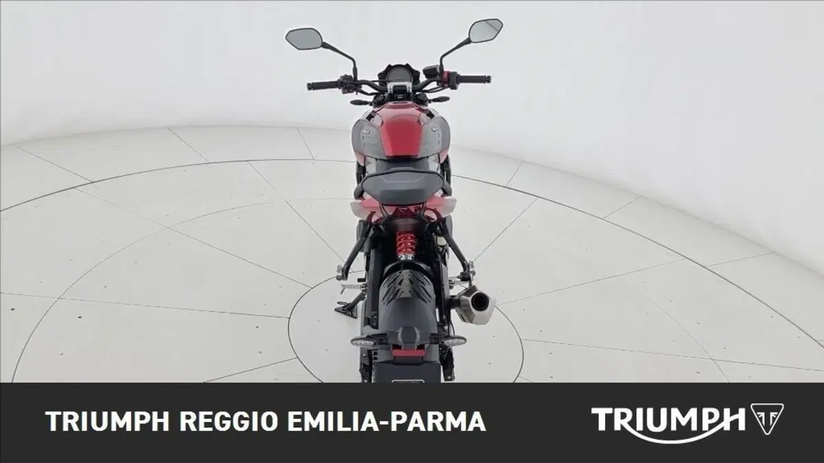 Triumph Trident 800 (2026) (14)