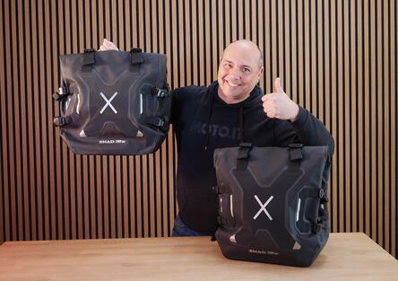 Recensito SHAD TR30: le valigie moto adventure dalle caratteristiche premium [VIDEO]