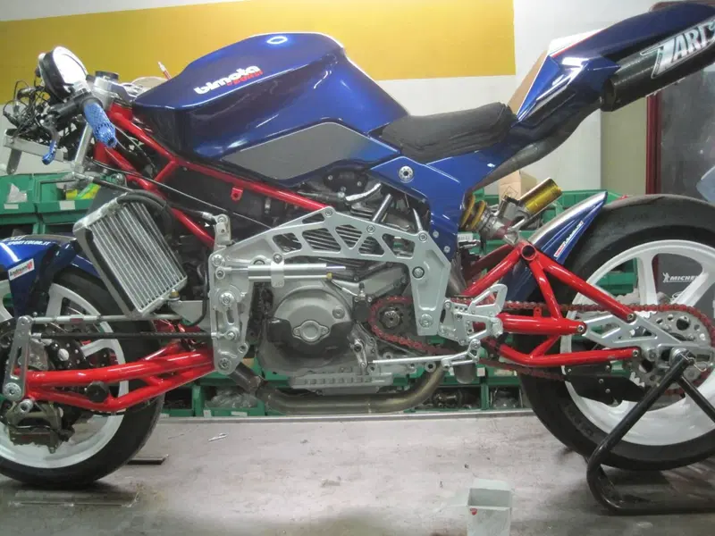 Bimota Tesi 3D (2014 - 17) (3)