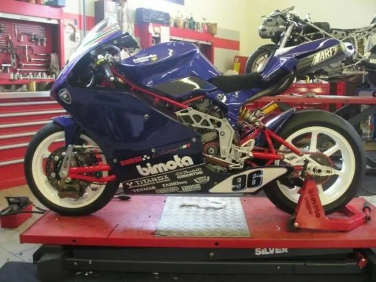 Bimota Tesi 3D (2014 - 17) (7)