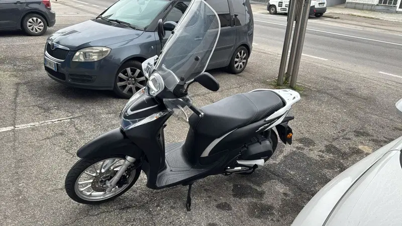 Honda SH 125 Mode (2024 - 26) (3)