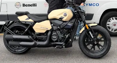Benelli Leoncino 400 Bobber (2026) usata