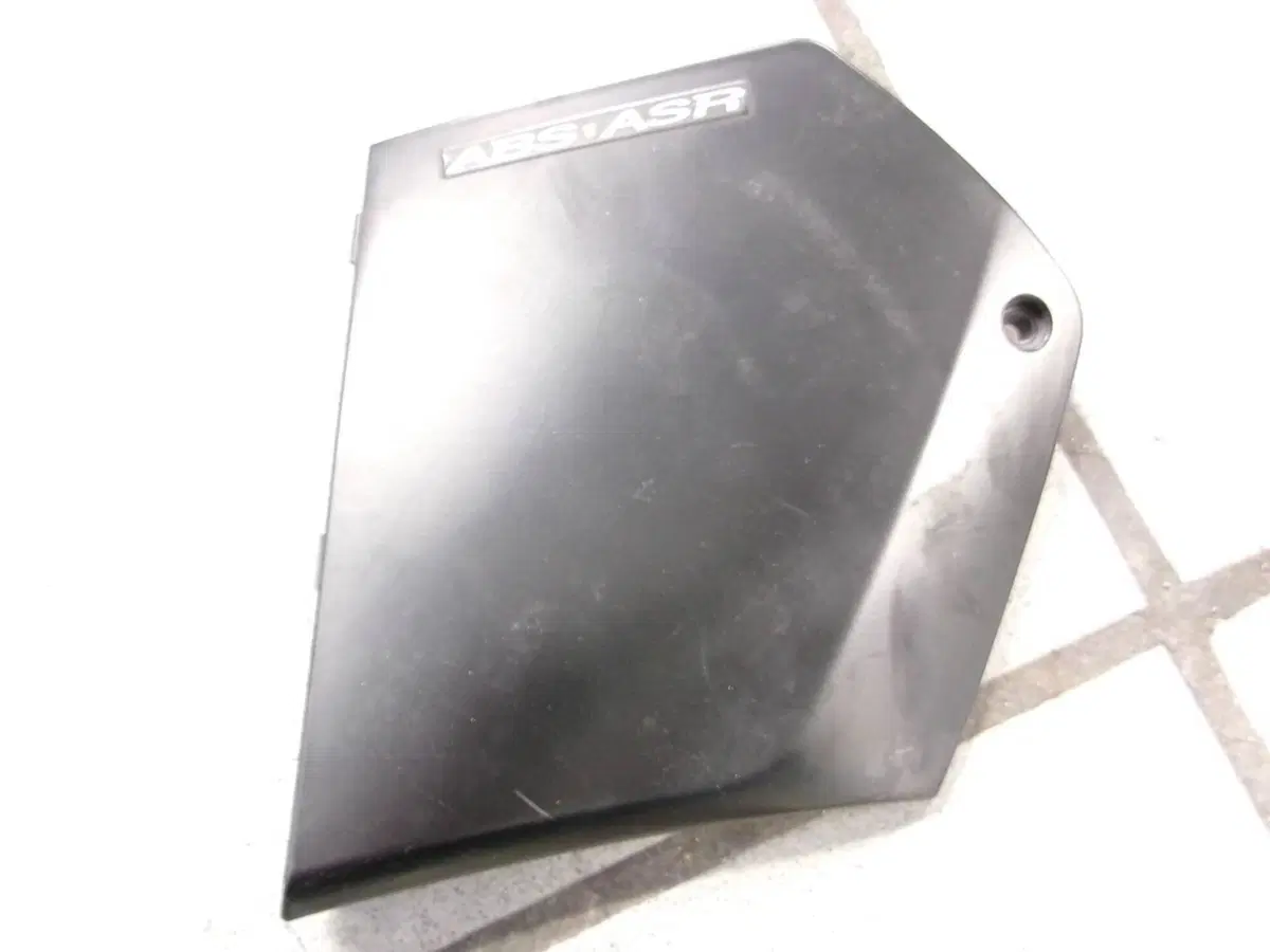 SPORTELLO ANTERIORE DESTRO PIAGGIO MP3 350 SPORT (2)