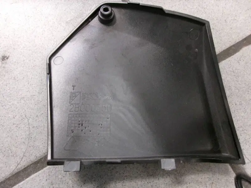 SPORTELLO ANTERIORE SINISTRO PIAGGIO MP3 350 SPORT