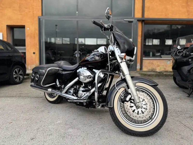 Harley-Davidson 1450 Road King (1999 - 03) - FLHR (2)