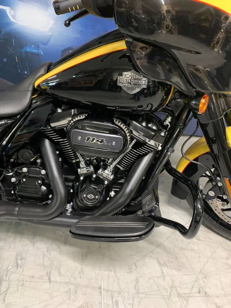 Harley-Davidson Street Glide Special (2021 - 23) (4)