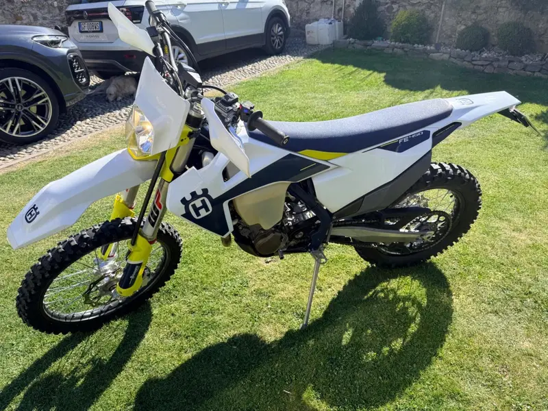 Husqvarna FE 450 (2020) (2)