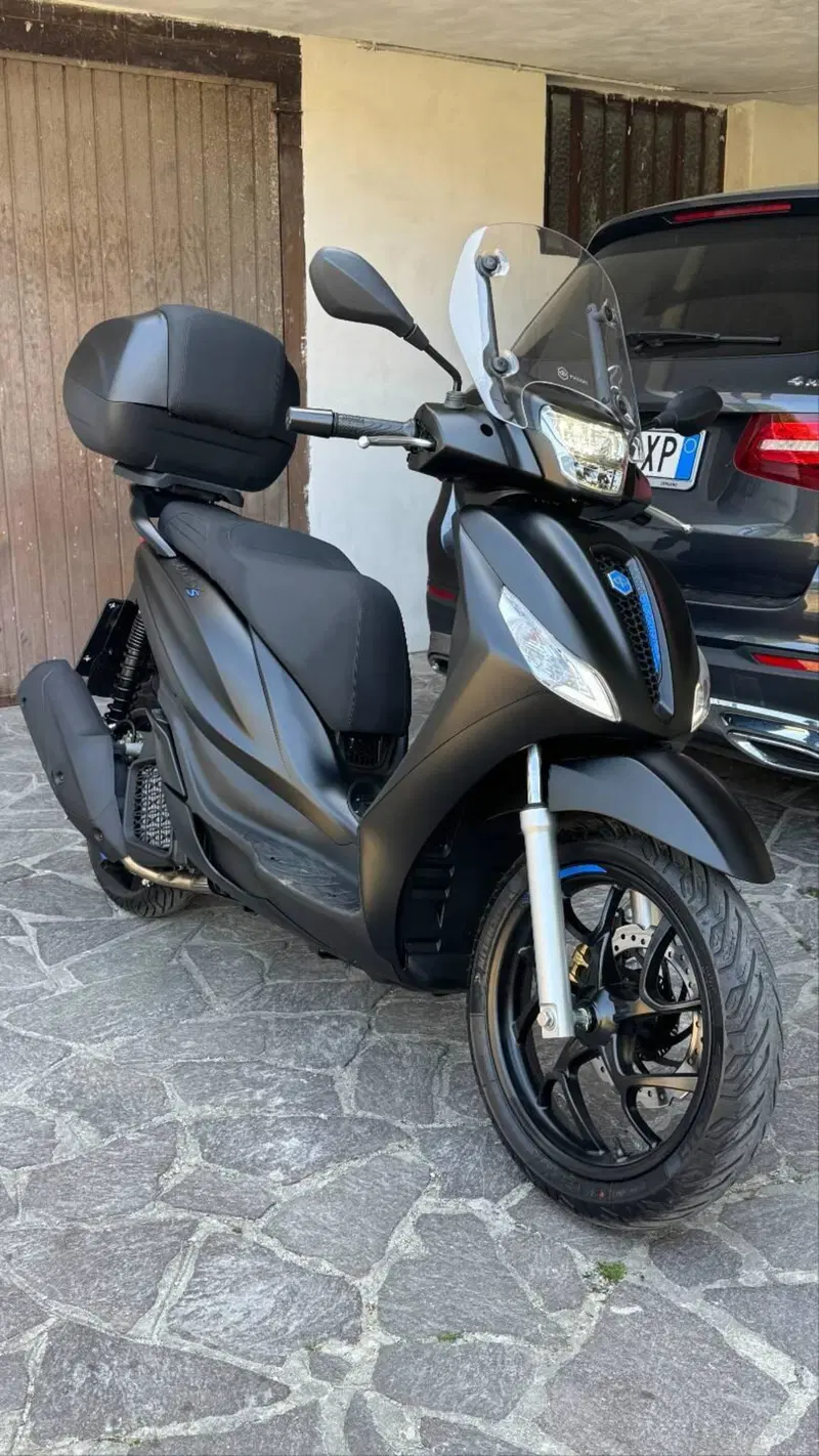 Piaggio Medley 200 S (2025 - 26) (4)