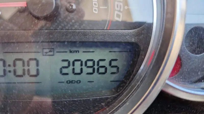 Piaggio Beverly 350 SportTouring ie ABS (2011 - 17) (4)