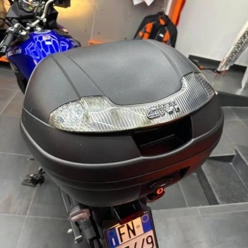Suzuki V-Strom 650 (2021 - 25) (3)