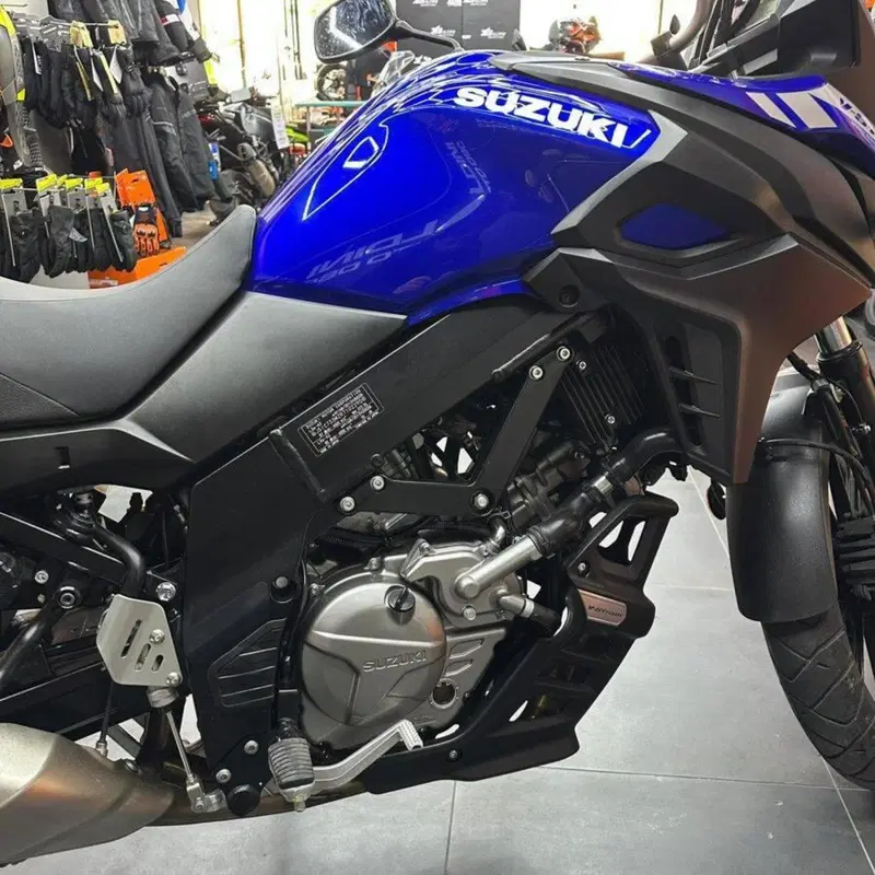 Suzuki V-Strom 650 (2021 - 25) (7)
