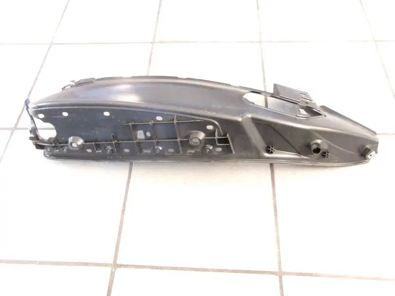 PEDANA DESTRA PIAGGIO MP3 350 SPORT (2)